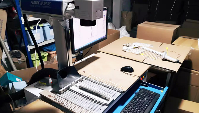 marking security seals